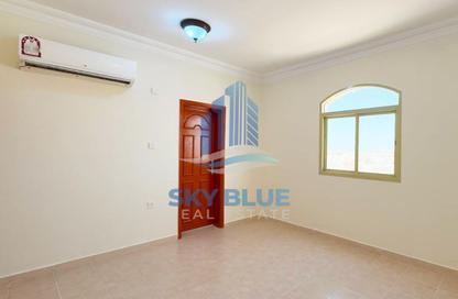 Apartment - Studio - 1 Bathroom for rent in Al Duhail - Al Duhail - Doha Apartment - Studio - 1 Bathroom for rent in Al Duhail - Al Duhail - Doha