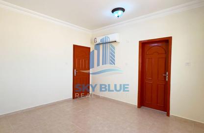 Apartment - Studio - 1 Bathroom for rent in Al Duhail - Al Duhail - Doha Apartment - Studio - 1 Bathroom for rent in Al Duhail - Al Duhail - Doha