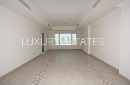 Apartment - 2 Bedrooms - 3 Bathrooms for sale in East Porto Drive - Porto Arabia - The Pearl Island - Doha