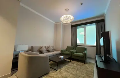 Apartment - 1 Bedroom - 2 Bathrooms for rent in Viva East - Viva Bahriyah - The Pearl Island - Doha