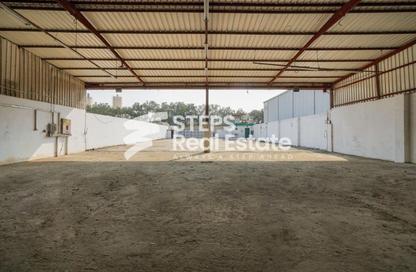 Warehouse - Studio - 1 Bathroom for rent in Industrial Area 4 - Industrial Area - Industrial Area - Doha