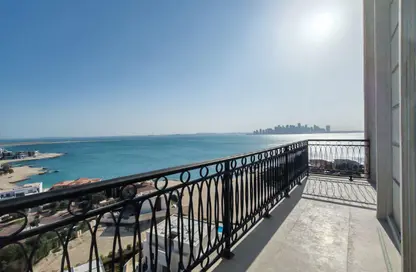 Apartment - 2 Bedrooms - 4 Bathrooms for rent in East Porto Drive - Porto Arabia - The Pearl Island - Doha