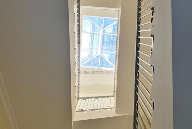 54151208 - Property Image 3