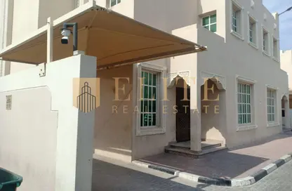 Compound - 5 Bedrooms - 4 Bathrooms for rent in Bu Hamour Street - Abu Hamour - Doha