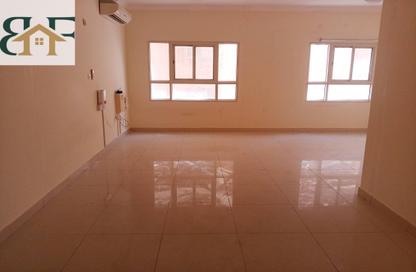 Apartment - 2 Bedrooms - 2 Bathrooms for rent in Al Mansoura - Doha