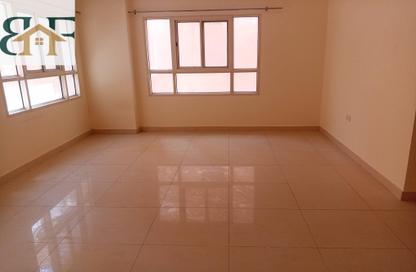 Apartment - 2 Bedrooms - 2 Bathrooms for rent in Al Mansoura - Doha