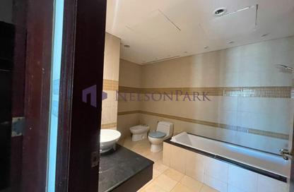 Apartment - 3 Bedrooms - 4 Bathrooms for rent in Porto Arabia Townhouses - Porto Arabia - The Pearl Island - Doha