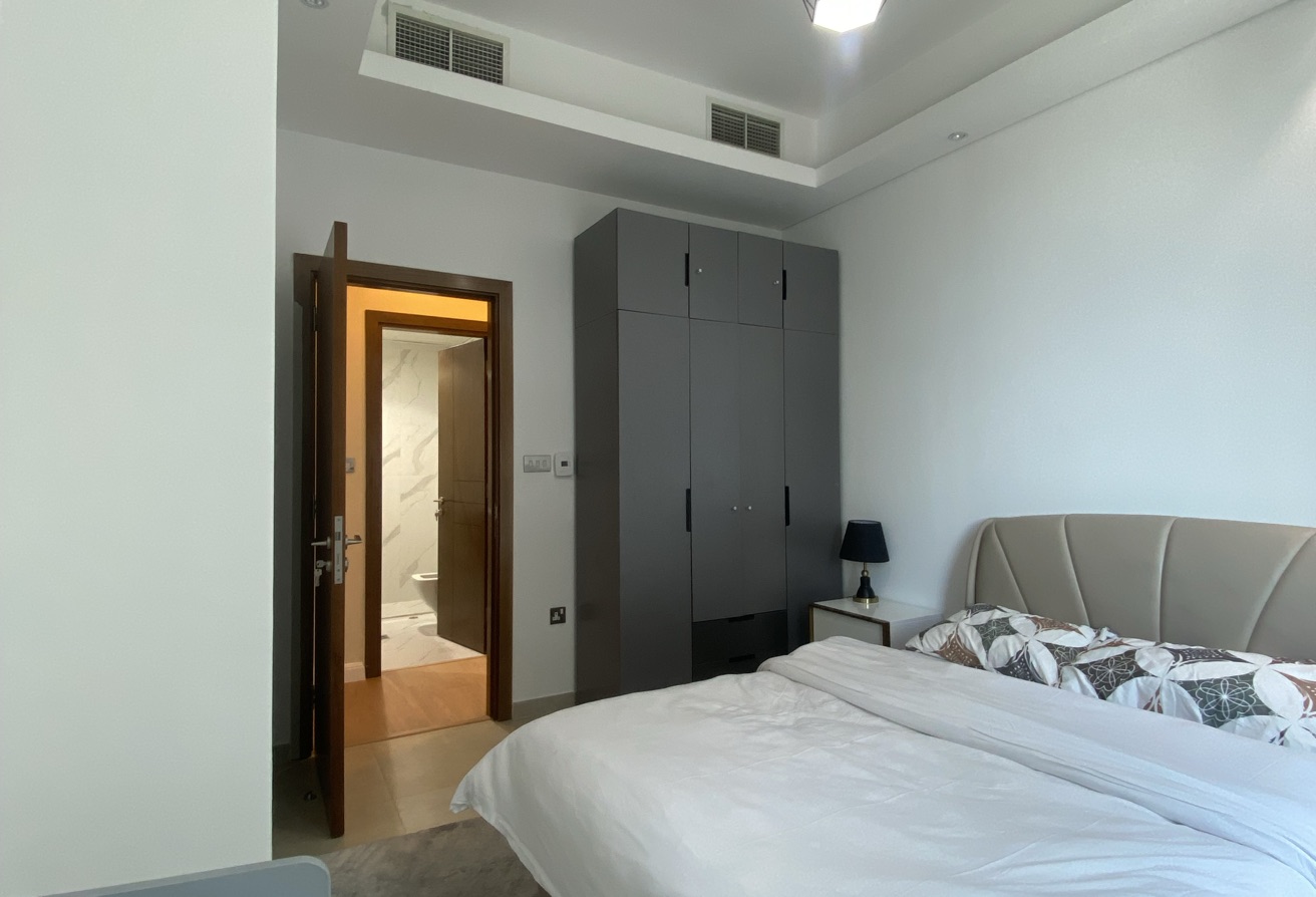 ELEGANT 2BR | LUSAIL MARINA | ONE MONTH FREE thumbnail 5