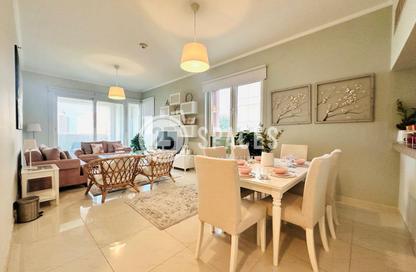 Apartment - 2 Bedrooms - 3 Bathrooms for sale in Viva East - Viva Bahriyah - The Pearl Island - Doha Apartment - 2 Bedrooms - 3 Bathrooms for sale in Viva East - Viva Bahriyah - The Pearl Island - Doha