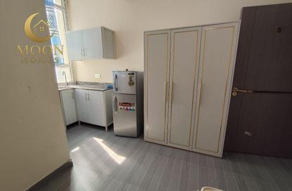 Apartment - Studio - 1 for rent in Umm Ghwailina Comm - Umm Ghuwalina - Umm Ghuwailina - Doha Apartment - Studio - 1 for rent in Umm Ghwailina Comm - Umm Ghuwalina - Umm Ghuwailina - Doha