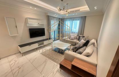 Apartment - 2 Bedrooms - 2 Bathrooms for rent in Giardino Apartments - The Pearl Island - Doha