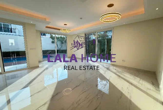 62860327 - Property Image 2