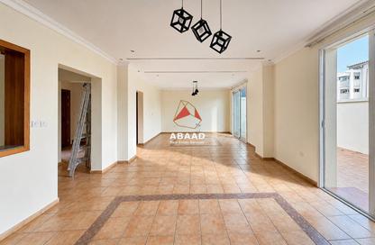 Villa - 3 Bedrooms - 3 Bathrooms for rent in Al Nasr Street - Al Nasr - Doha