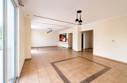 Villa - 3 Bedrooms - 3 Bathrooms for rent in Al Nasr Street - Al Nasr - Doha