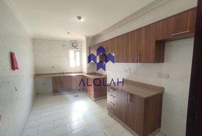 1001993 - Property Image 3