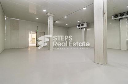 Warehouse - Studio - 1 for rent in Industrial Area 4 - Industrial Area - Industrial Area - Doha