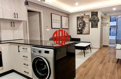 Apartment - 1 Bedroom - 2 Bathrooms for rent in Rivan Building - Al Erkyah City - Lusail Apartment - 1 Bedroom - 2 Bathrooms for rent in Rivan Building - Al Erkyah City - Lusail