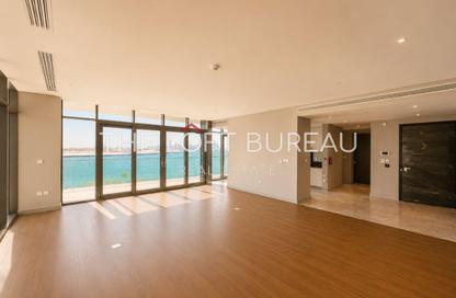 Apartment - 3 Bedrooms - 5 Bathrooms for sale in Seef Lusail - Lusail City - Lusail
