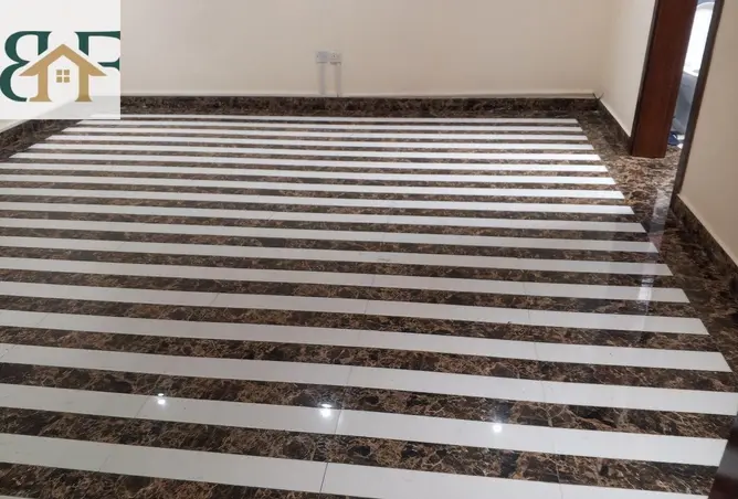 63311637 - Property Image 2