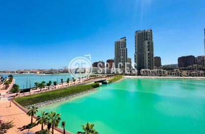 شقة - 3 غرف نوم - 5 حمامات للايجار في كريستال ريزيدنس - جزيرة جيوان - جزيرة اللؤلؤة - الدوحة شقة - 3 غرف نوم - 5 حمامات للايجار في كريستال ريزيدنس - جزيرة جيوان - جزيرة اللؤلؤة - الدوحة