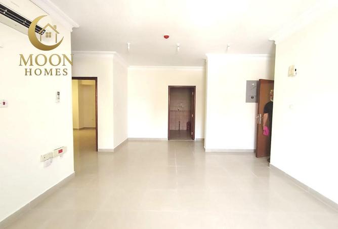 56723657 - Property Image 2