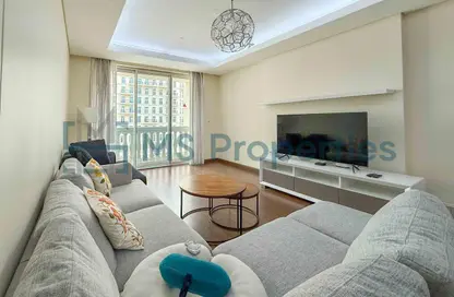 شقة - غرفة نوم - 2 حمامات للايجار في فيفا بحرية شرق - فيفا بحرية - جزيرة اللؤلؤة - الدوحة