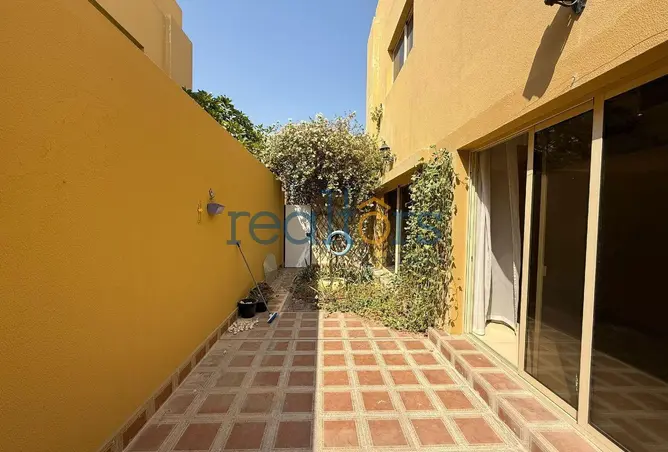 63530086 - Property Image 3