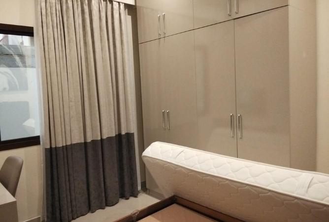 54200404 - Property Image 3