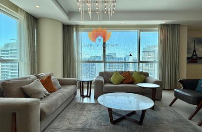 Apartment - 2 Bedrooms - 4 Bathrooms for rent in Marina Residence 15 - Marina District - Lusail
