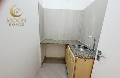 Apartment - Studio - 1 for rent in Al Sadd Road - Al Sadd - Doha