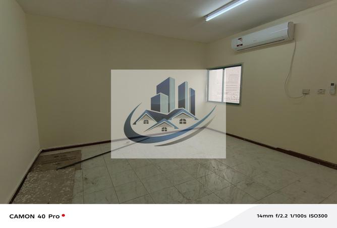 52409136 - Property Image 3