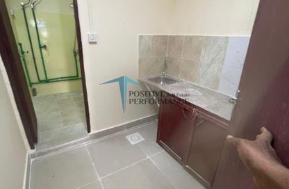 Apartment - Studio - 1 Bathroom for rent in Al Sadd Road - Al Sadd - Doha Apartment - Studio - 1 Bathroom for rent in Al Sadd Road - Al Sadd - Doha