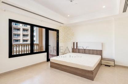 Apartment - 1 Bedroom - 2 Bathrooms for rent in West Porto Drive - Porto Arabia - The Pearl Island - Doha