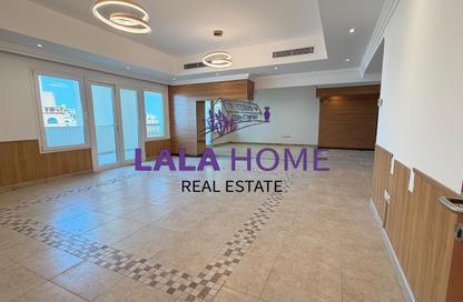 Penthouse - 3 - 4 for rent in East Porto Drive - Porto Arabia - The Pearl Island - Doha