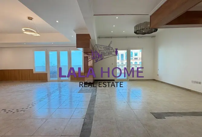 63313076 - Property Image 3
