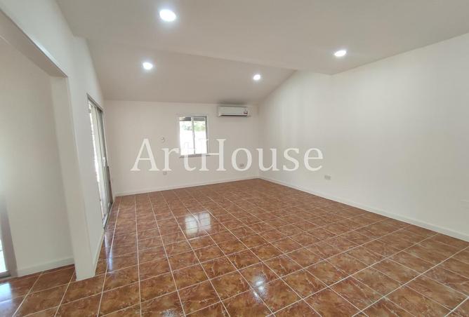 55873799 - Property Image 3