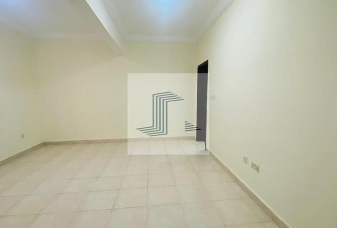 52225902 - Property Image 2