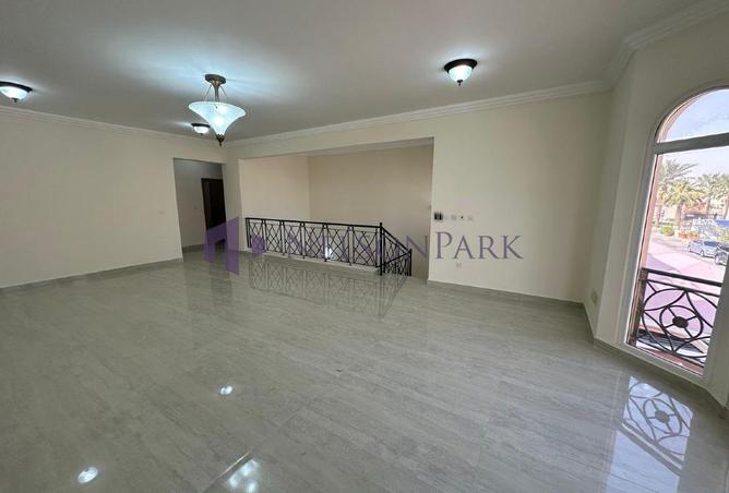 1020435 - Property Image 2