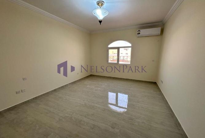 1020435 - Property Image 3