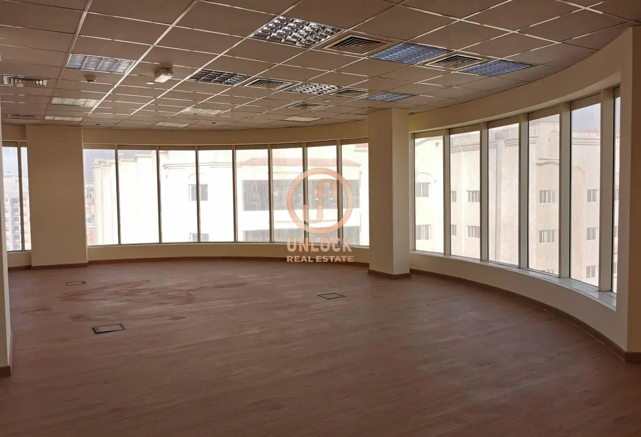 63421868 - Property Main Image
