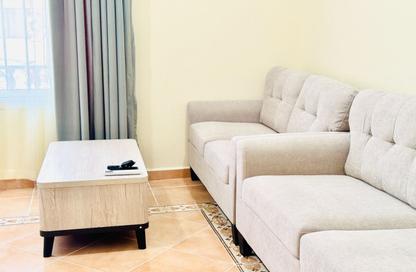 Apartment - 2 Bedrooms - 2 Bathrooms for rent in Bin Omran - Fereej Bin Omran - Doha