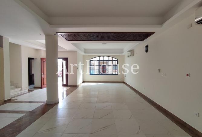 56266639 - Property Image 2