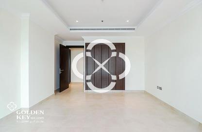 Apartment - 2 Bedrooms - 3 Bathrooms for rent in East Porto Drive - Porto Arabia - The Pearl Island - Doha