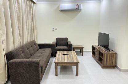 Apartment - 2 Bedrooms - 2 Bathrooms for rent in Corniche Road - Corniche Road - Doha