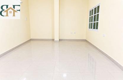 Apartment - 1 - 1 for rent in Umm Ghwailina Comm - Umm Ghuwalina - Umm Ghuwailina - Doha