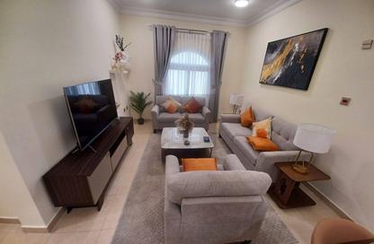 Apartment - 2 Bedrooms - 2 Bathrooms for rent in Al Khazin Street - Madinat Khalifa South - Madinat Khalifa - Doha