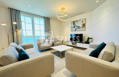 Penthouse - 3 Bedrooms - 4 Bathrooms for rent in Floresta Gardens - Floresta Gardens - The Pearl Island - Doha