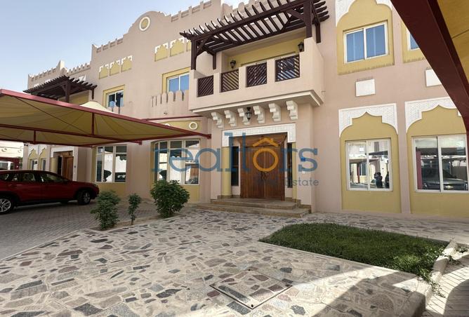 61167865 - Property Image 3