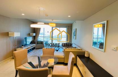 Apartment - 1 - 2 for rent in Marina Residences 195 - Marina District - Lusail