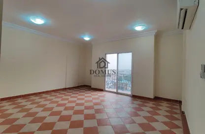 Apartment - 2 Bedrooms - 2 Bathrooms for rent in Anas Street - Fereej Bin Mahmoud North - Fereej Bin Mahmoud - Doha